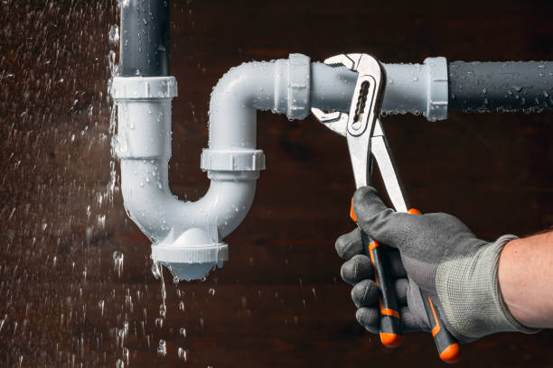 Professional Drain Cleaning technician working in Fair Haven, MI